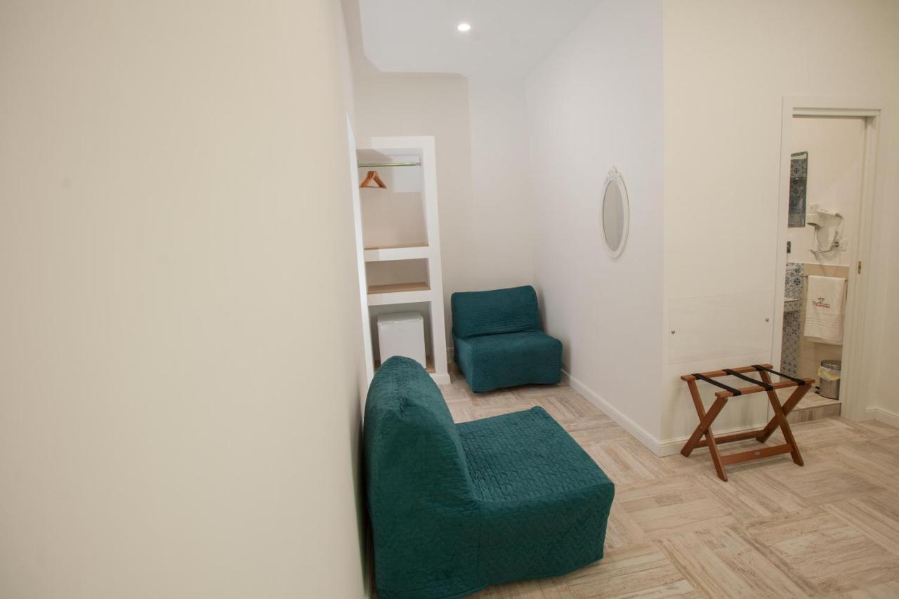 Bed and Breakfast Il Gioiellino Art Neapel Exterior foto
