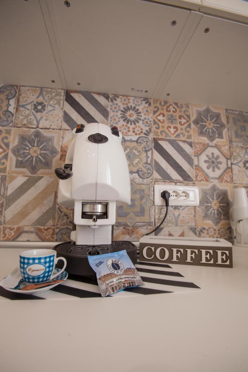 Bed and Breakfast Il Gioiellino Art Neapel Exterior foto